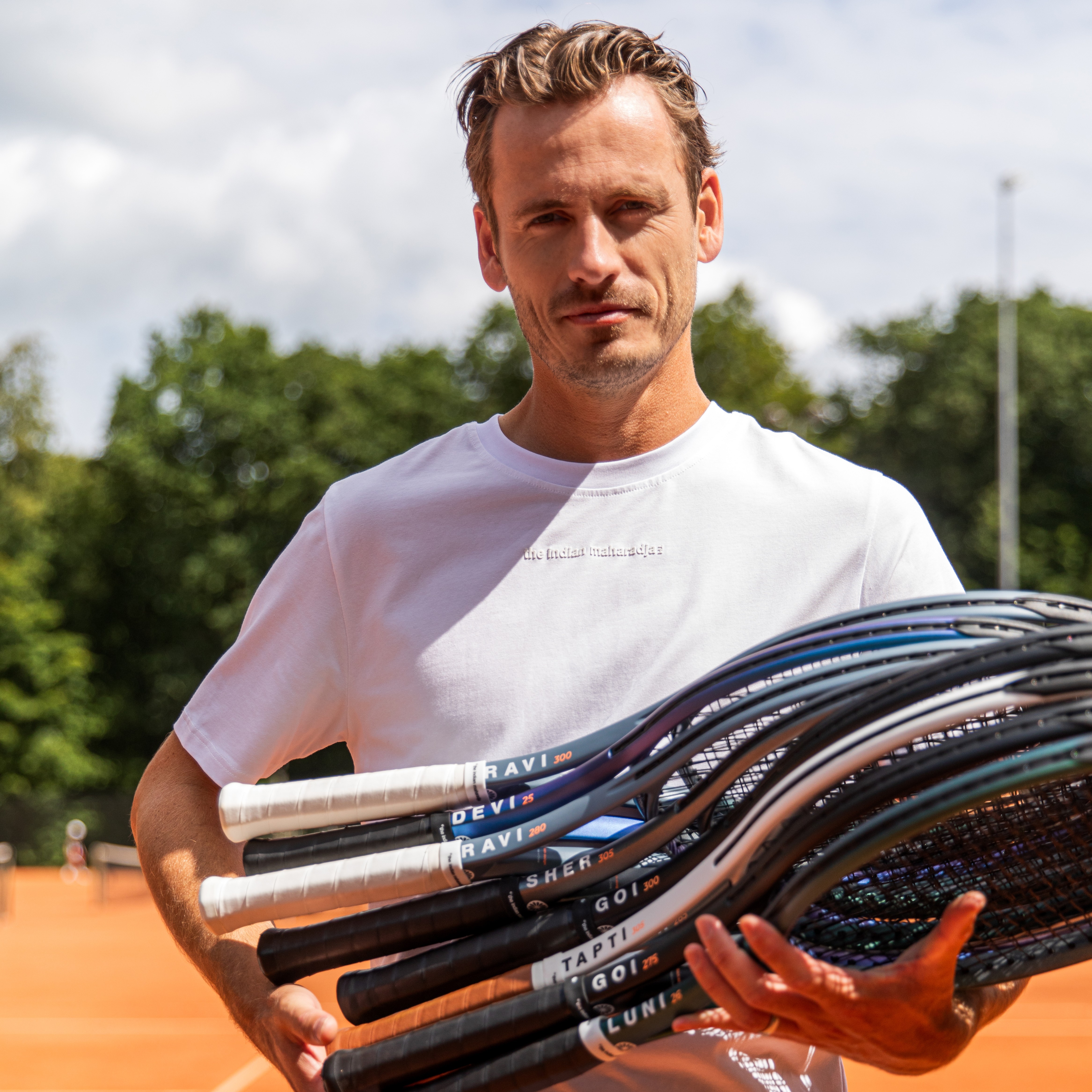 TIM WESLEYK 0894 (1)